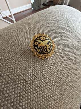 Vintage Damascene Black and Gold Bird and Floral Filigree Brooch